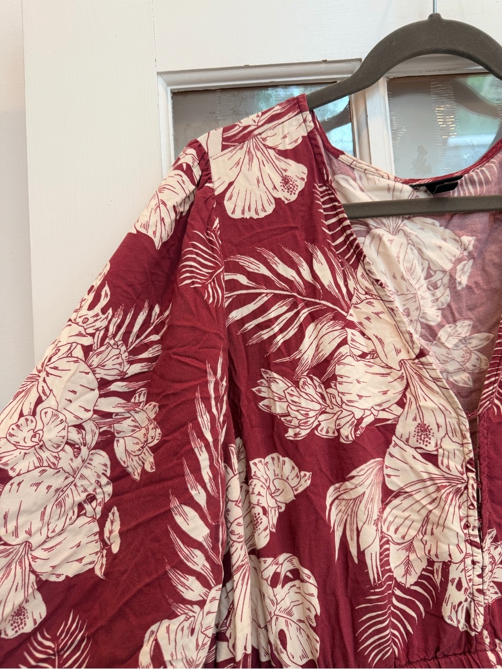 Torrid Boho Chic Y-Neck Challis Maxi Dress in Nova Floral Plum Plus Size 2X - Picture 6 of 15